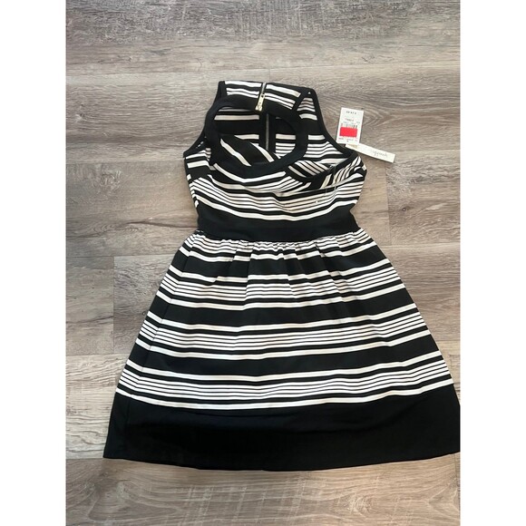 New Black White Stripe Peplum A line Dress Cocktail Formal size xs Event Womens - Picture 2 of 3
